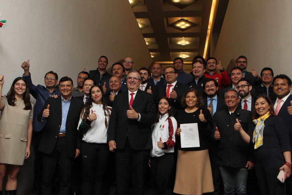 México formaliza su postulación como sede olímpica