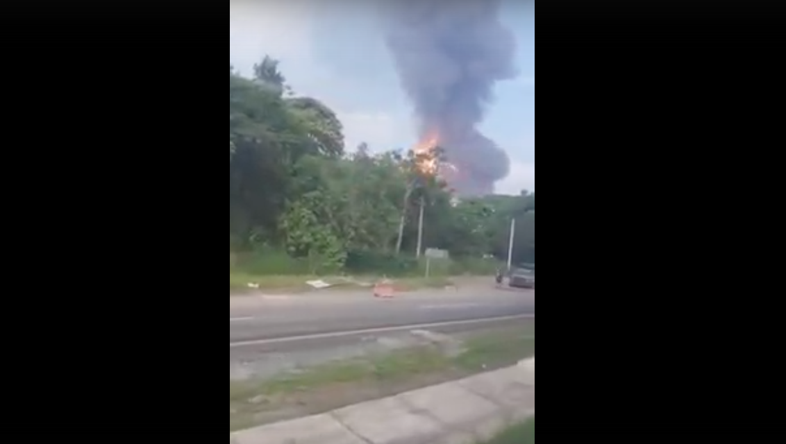 Explosión en ducto de Petróleos Mexicanos deja 11 heridos en Veracruz