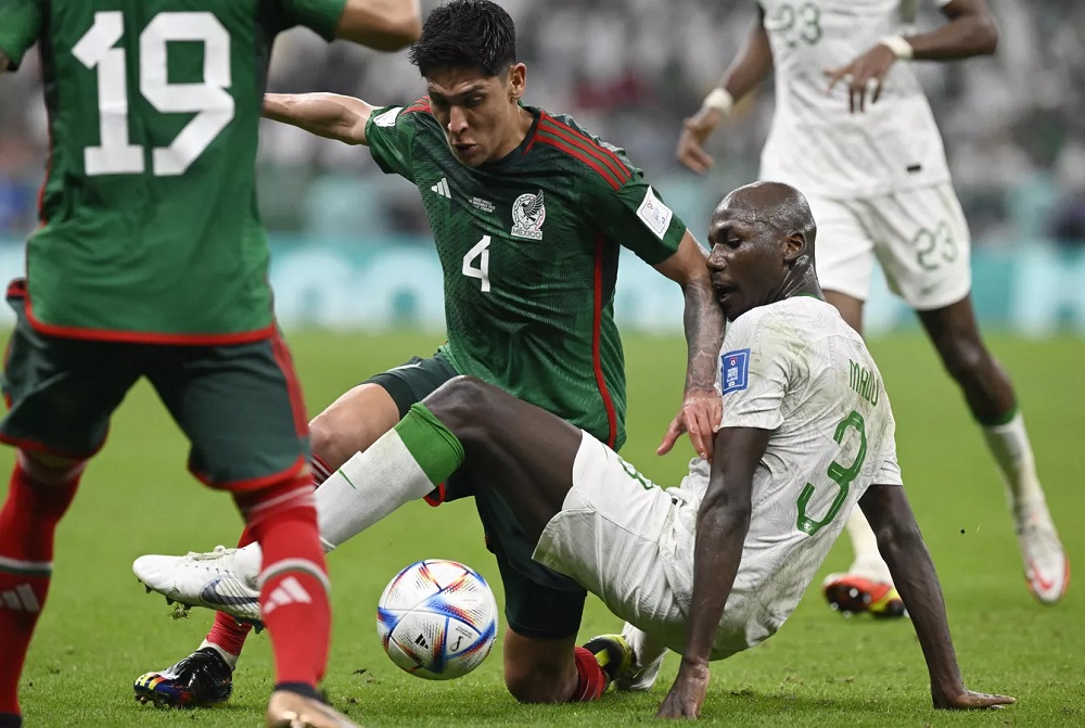 México vence a Arabia Saudita, pero se despide del Mundial de Catar