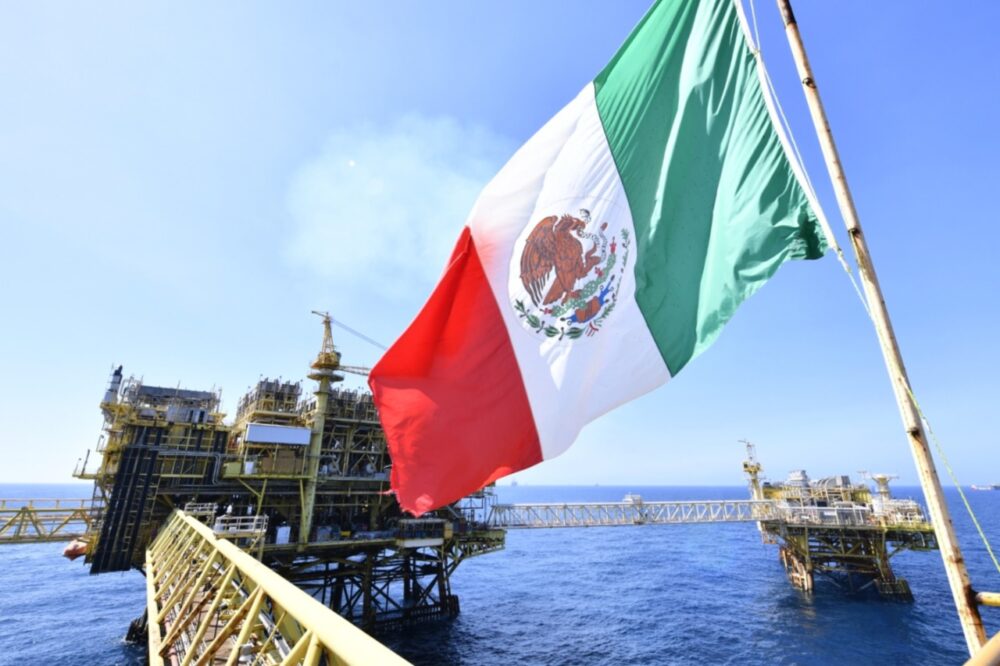PEMEX, pilar financiero en México; aporta 28.4% más en pago de impuestos que 2021